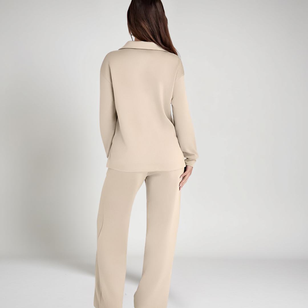 JADE | ESSENTIAL SUITE