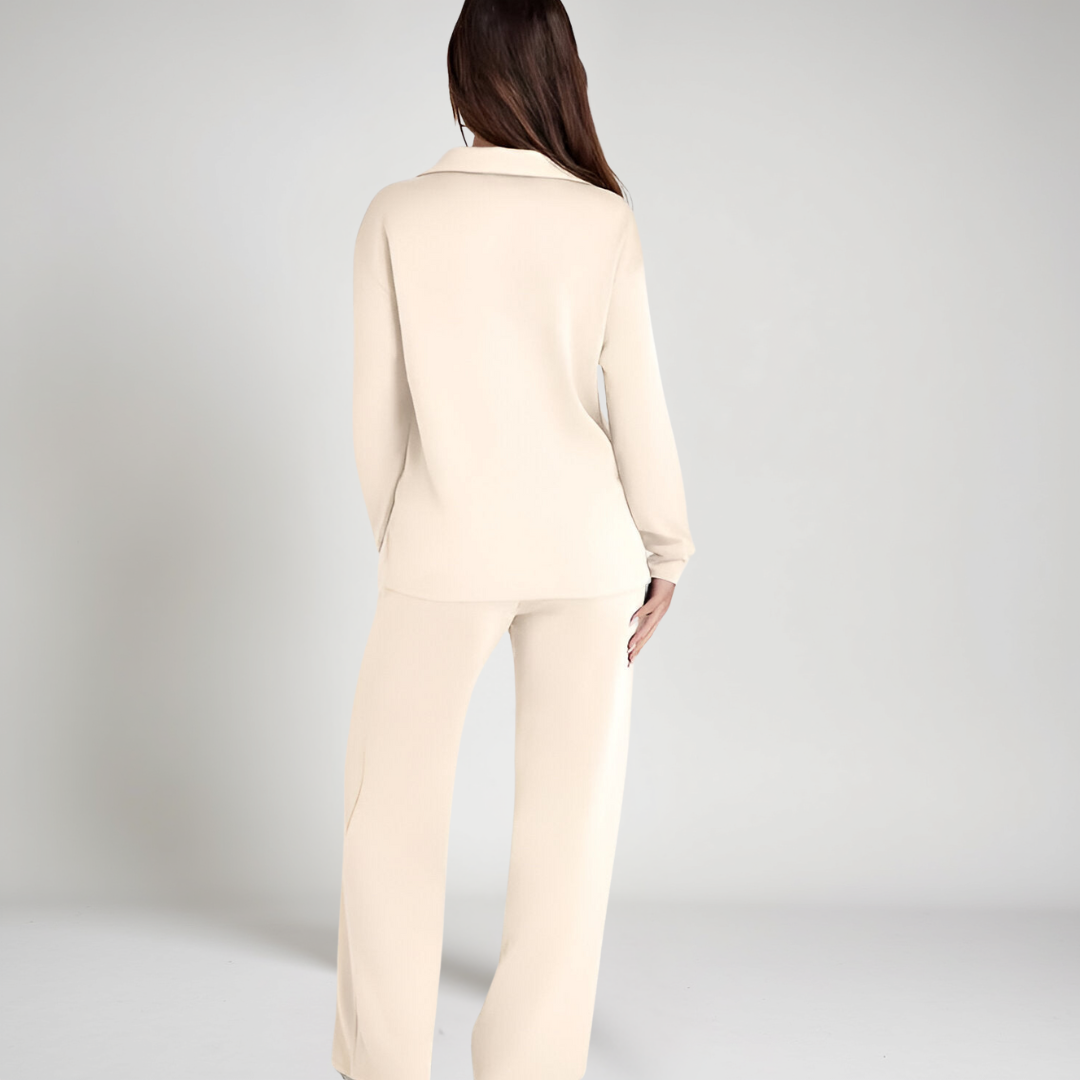 JADE | ESSENTIAL SUITE