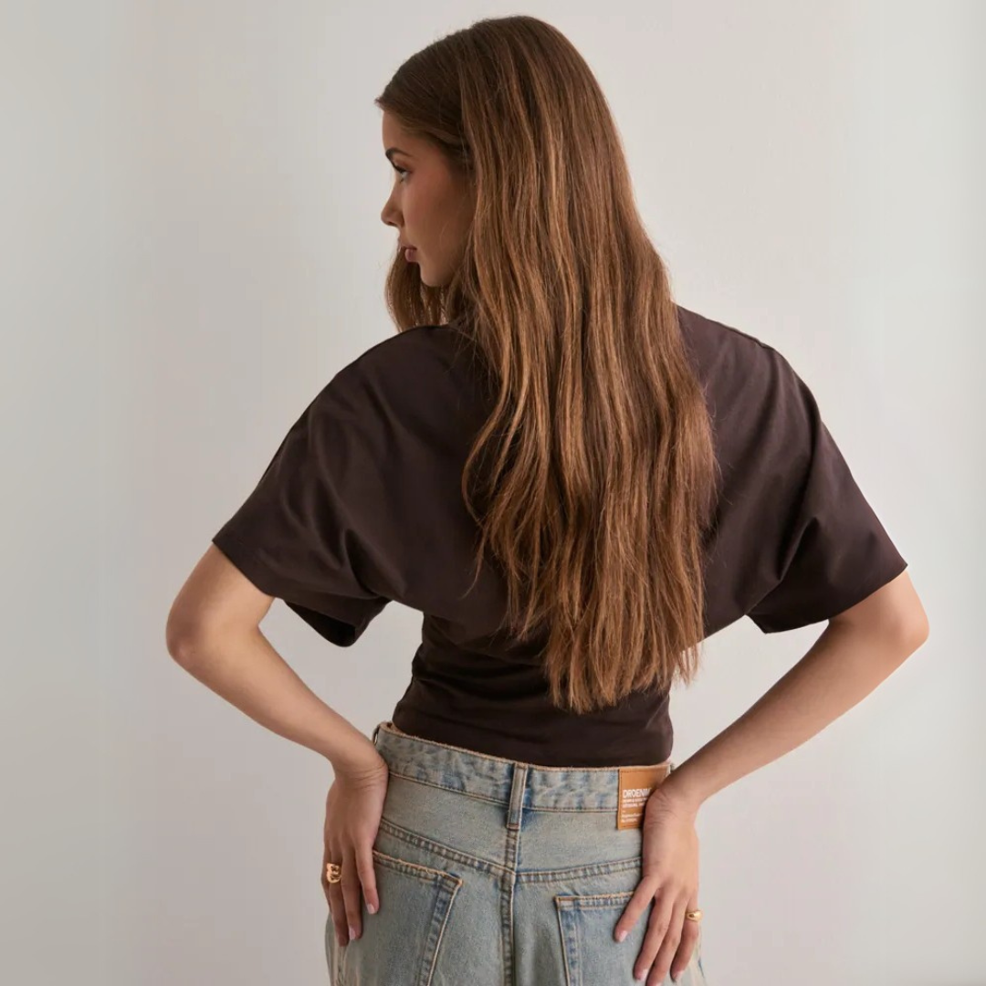 ANANEA | T-SHIRT MED VID ÄRM