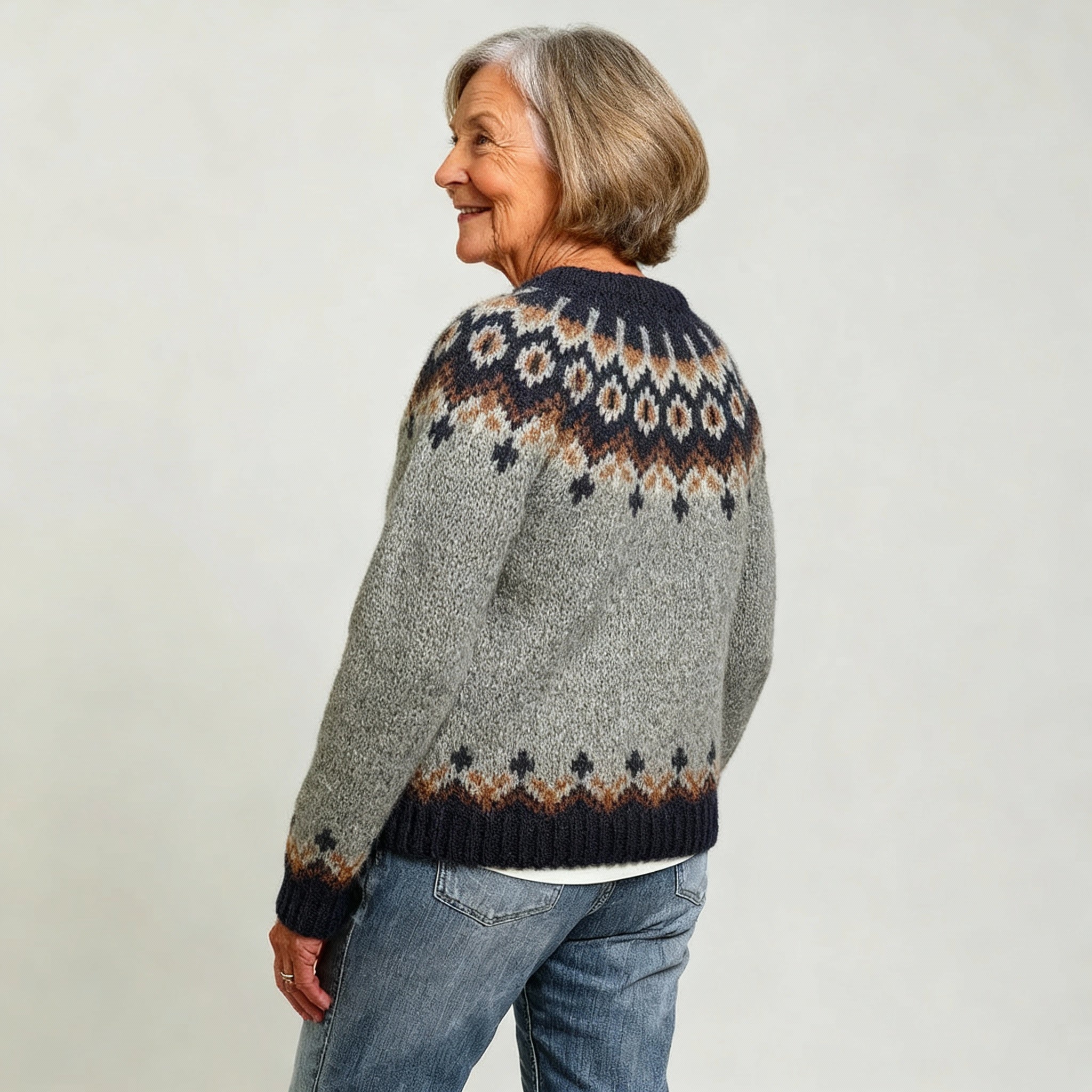 Heidi™ - Klassisk tröja stickad av isländsk fårull