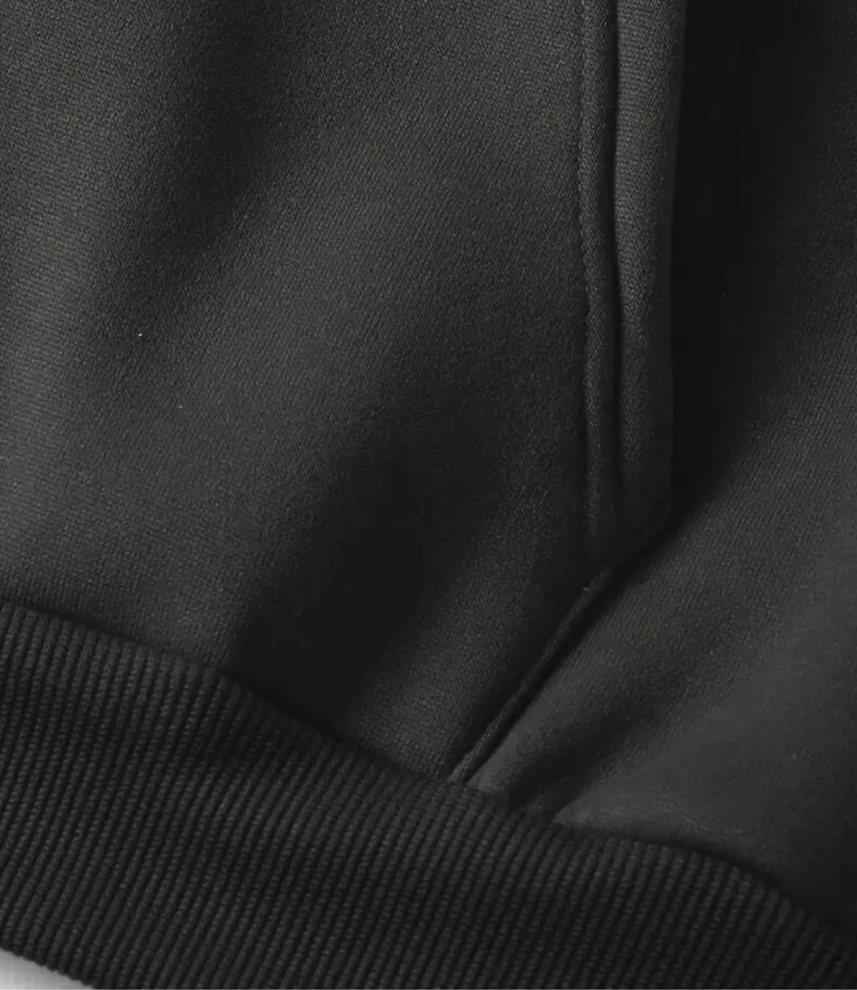 Veyra Boutique | Kael™ Hoodie